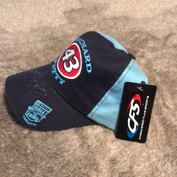 Autographed Richard Petty Hat - Picture 2 of 6